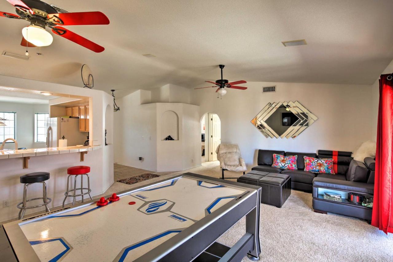 Lake Havasu Home With Rooftop Deck And Mountain Views! مدينة ليك هافاسو المظهر الخارجي الصورة